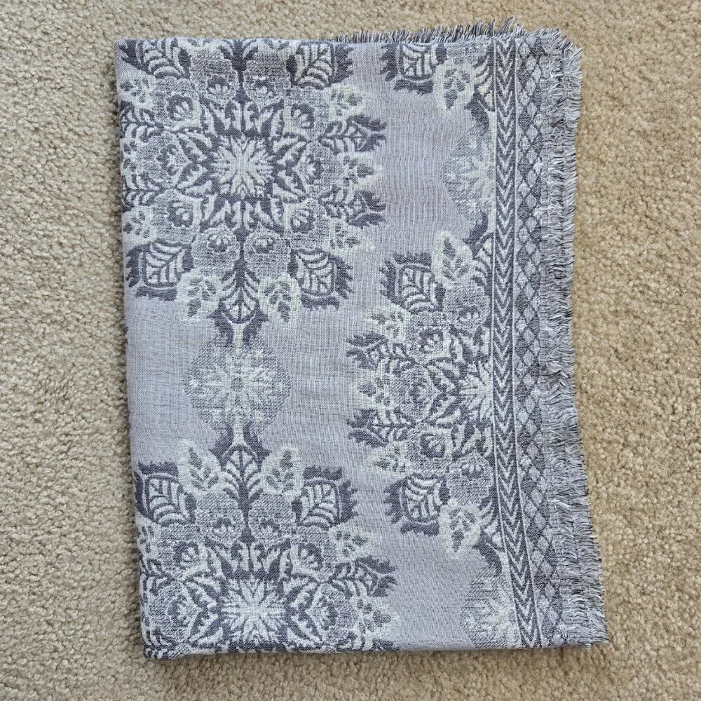 J. Jill Jacquard Snowflake Scarf Grey Onyx